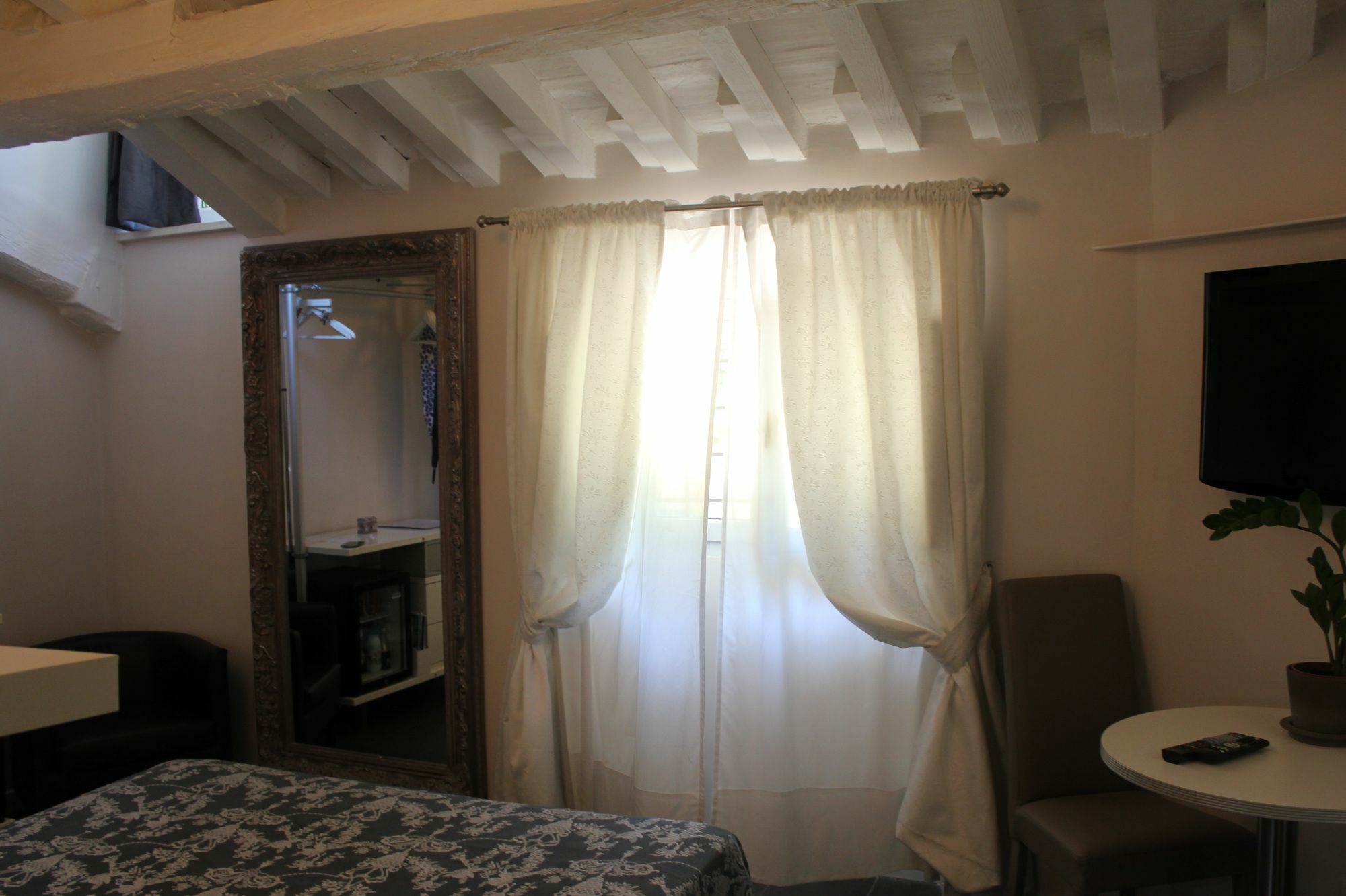 Gasthuis Relais Casa Della Fornarina 3*